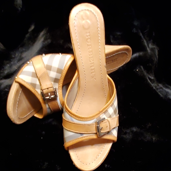 Authentic Burberry Wooden Heeled Slippers - Picture 2 of 7